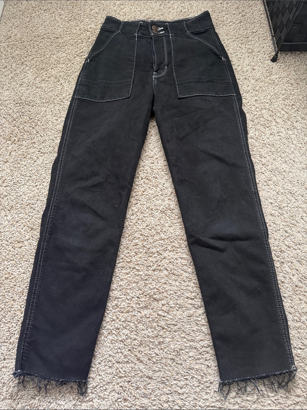 Hollister Black High-Waist Straight Leg Jeans with Front Patch Pockets